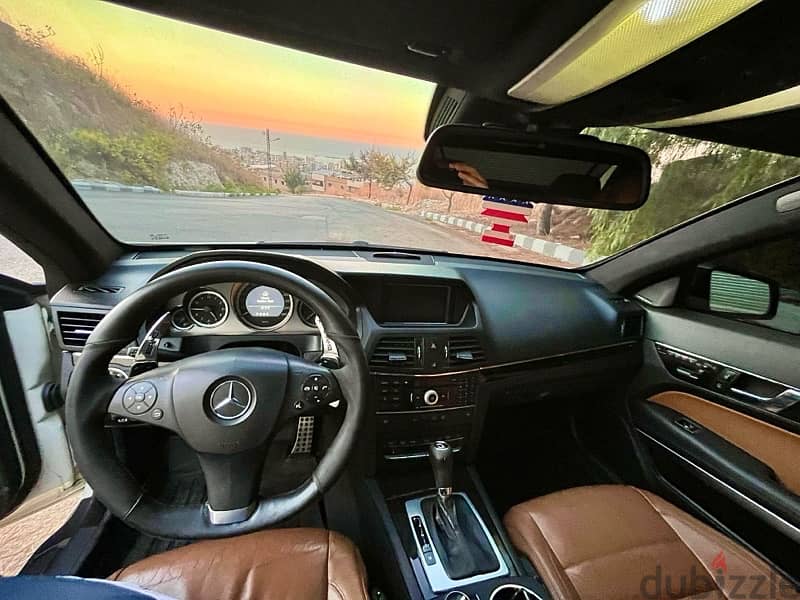 Mercedes-Benz E-Class 2011 7