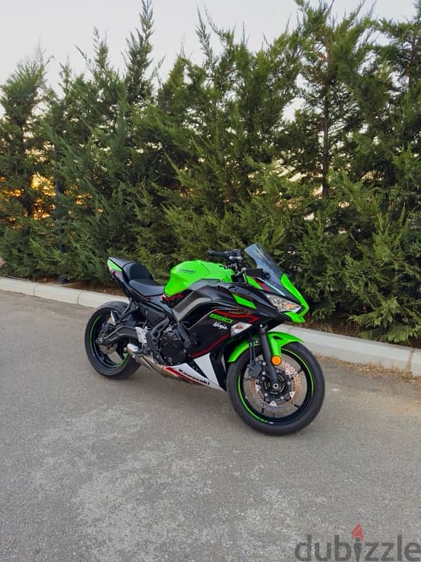 Kawasaki Ninja 650 2022 4