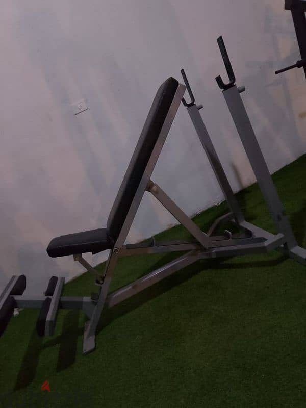 HEAVY DUTY BENCH 200 KG CAPACITY 03027072 GEO SPORT 1