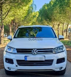 Volkswagen Touareg 2 2013 0