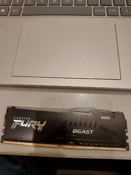 RAM HyperX Fury 32GB  RGB DDR5 0