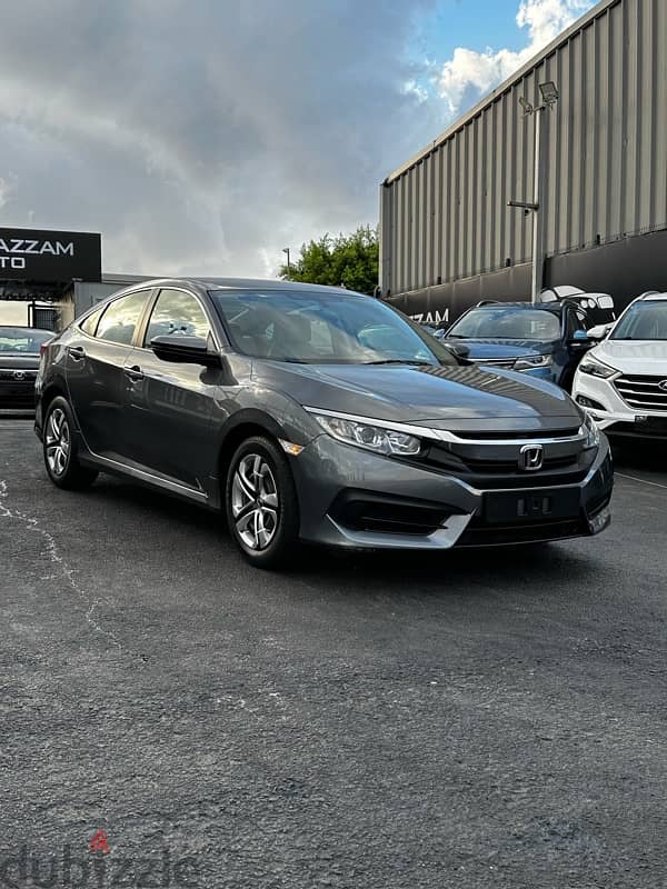 Honda Civic 2019 3