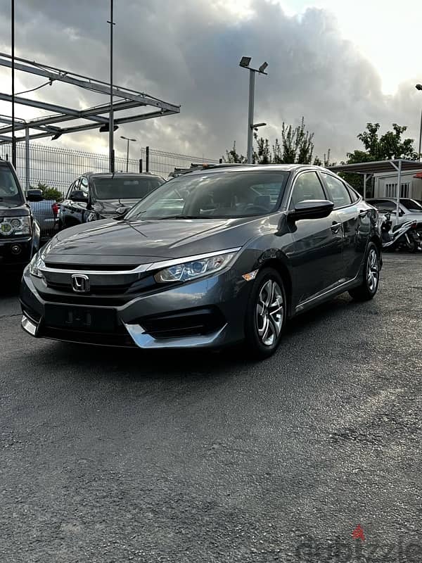 Honda Civic 2019 8