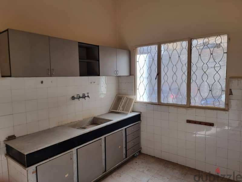 55 SQM Studio For Sale In Sioufy استوديو للبيع في سيوفي #JZ107185 2