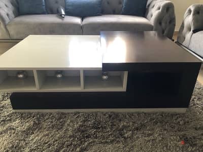 salon  table for sale