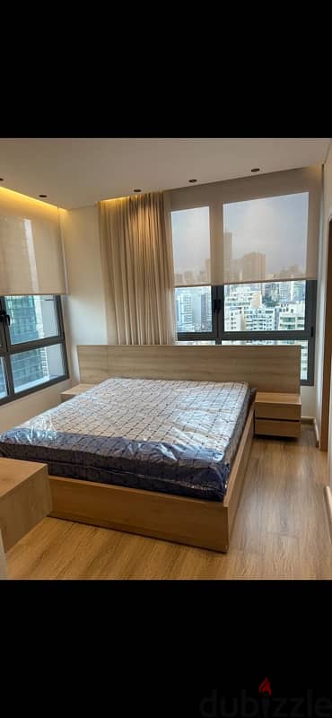 Fully Furnished 2 Bed Room Apartment on 21st Floor 4