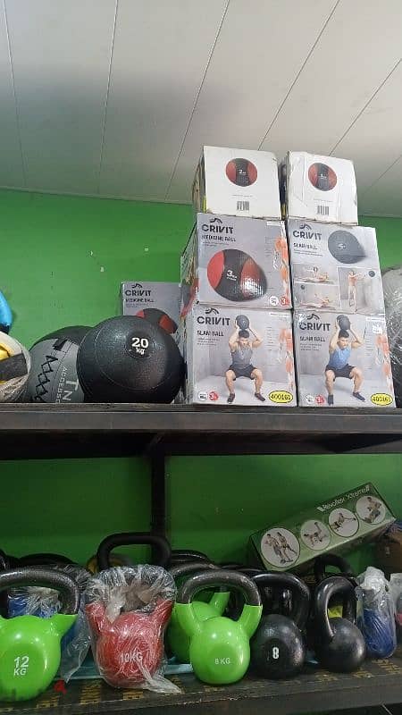 Medicine ball & Slam Balls available at 03027072 GEO SPORT EQUIPMENT 1