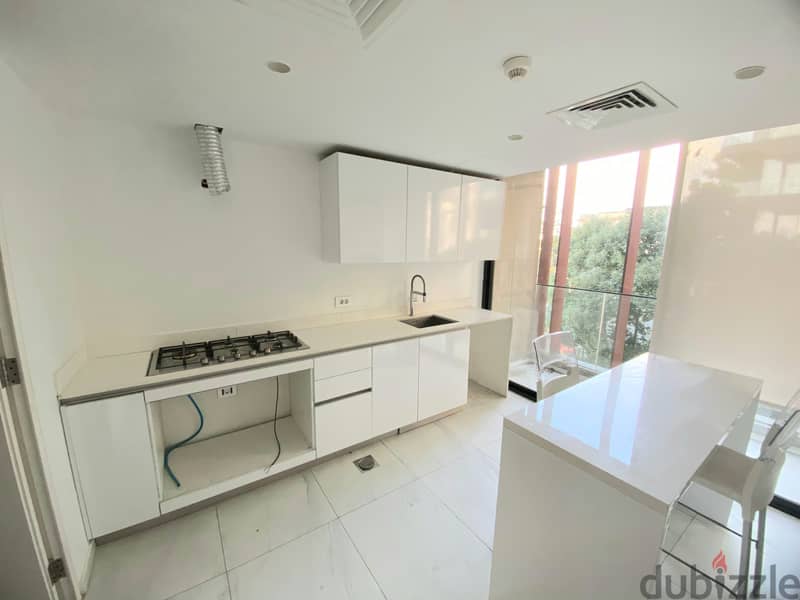 Apartment for sale in Mar Michael/ Decorated 4