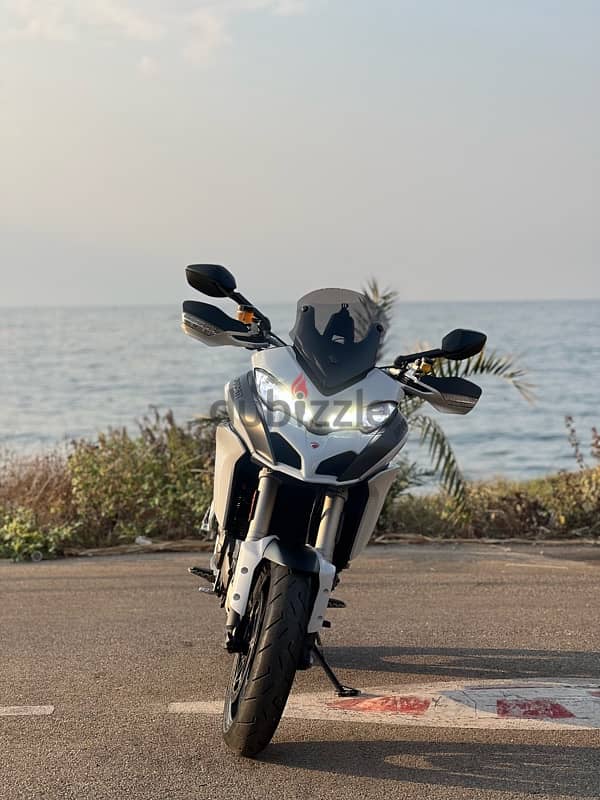 Ducati Multistrada 1200S 4