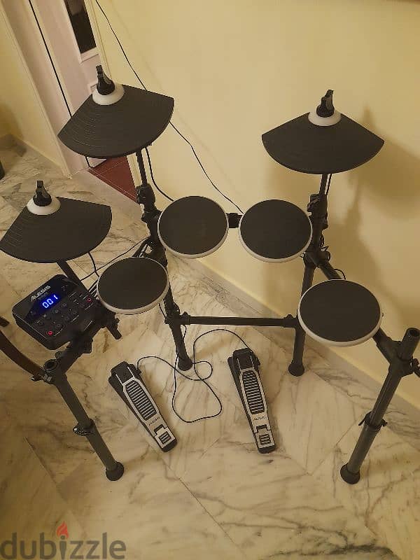 alesis dmlite electric drums 1