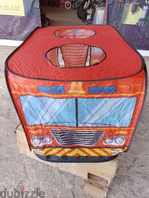 fire engine play tent 2