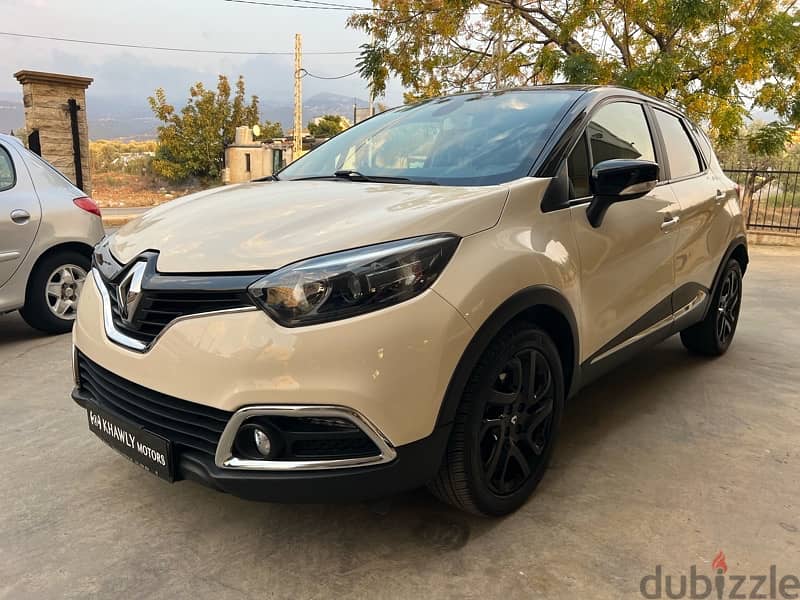 Renault Captur 2014 One owner 1