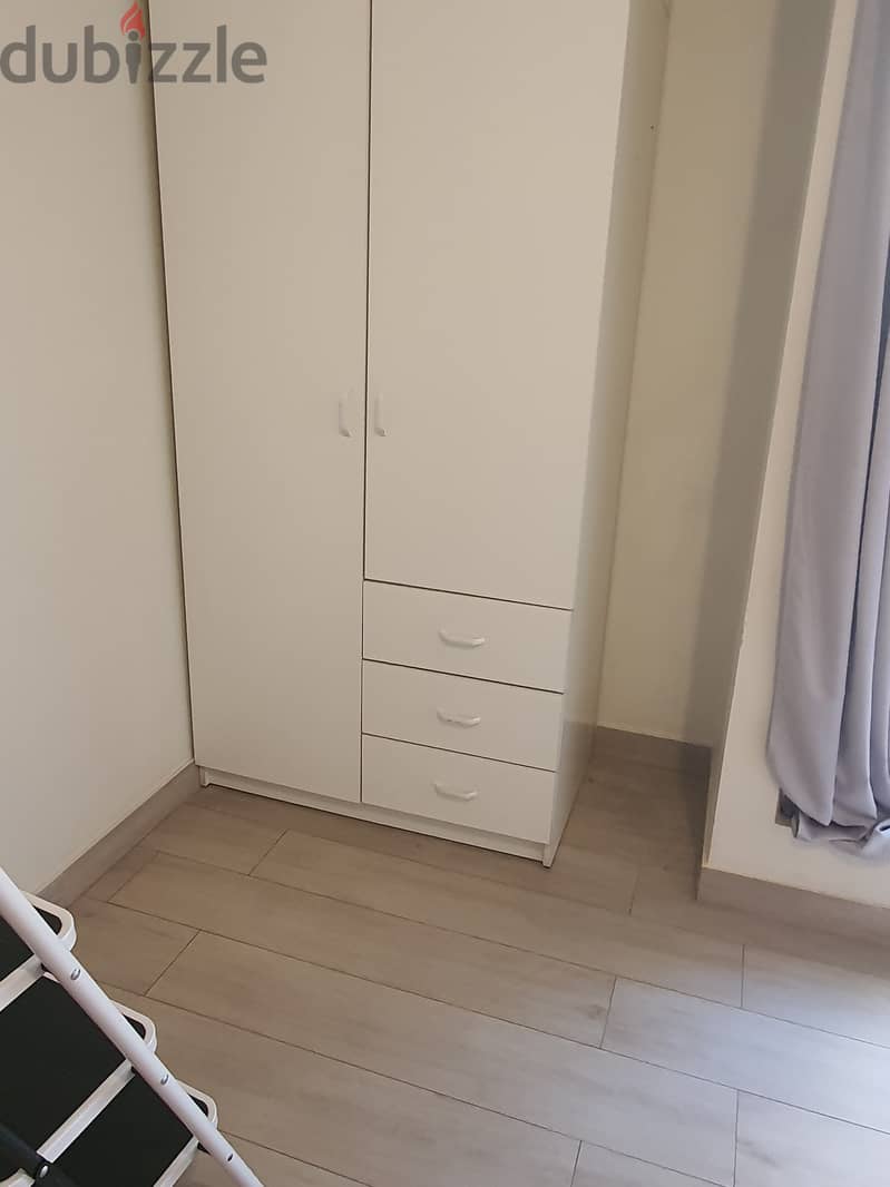 White closet in v gd condition 0