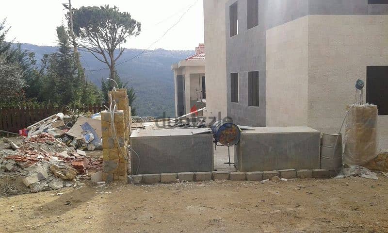 2 villas for sale in broumana. فيلا عدد ٢ للبيع في برمانا ٢،٠٠٠،٠٠٠$ 1