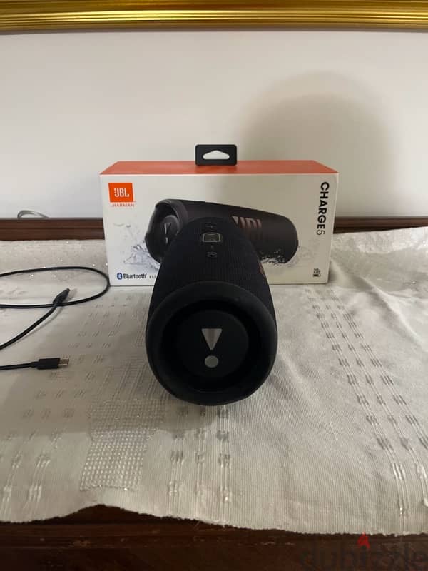 JBL Charge 5 (perfect condition) 2