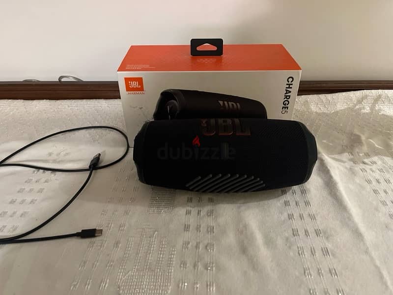 JBL Charge 5 (perfect condition) 3