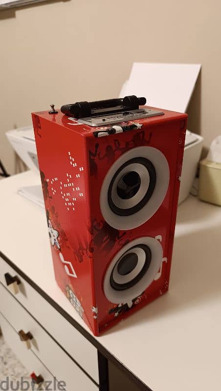 Stylish Radio Speaker 3