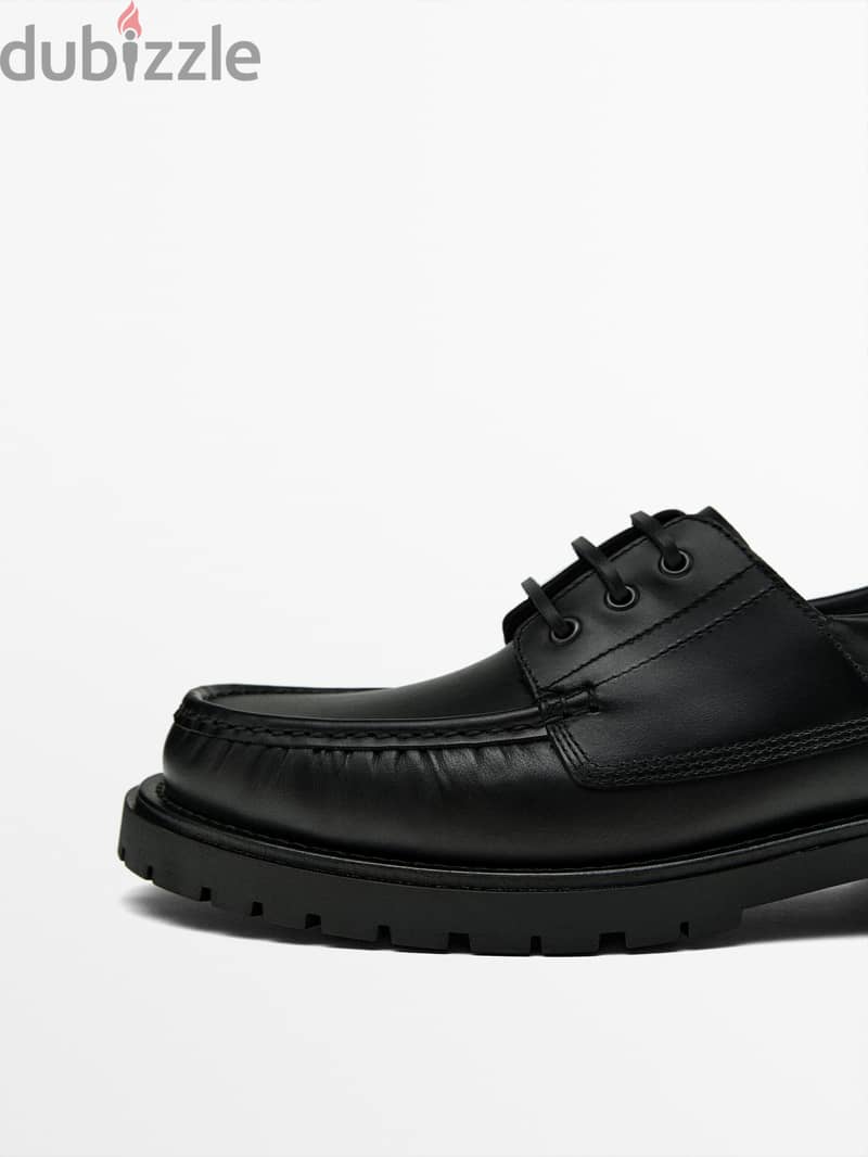 MASSIMO DUTTI | BLACK NAPPA DECK SHOES 42 8