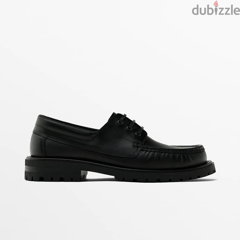 MASSIMO DUTTI | BLACK NAPPA DECK SHOES 42 1