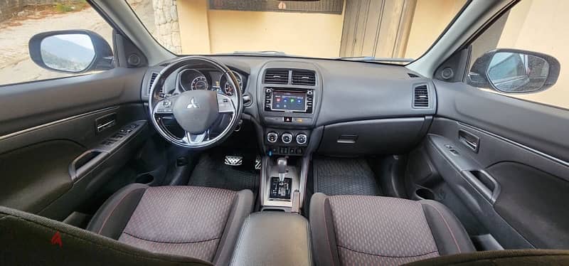 Mitsubishi Outlander Sport 2018 3