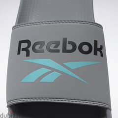 Reebok slide 0