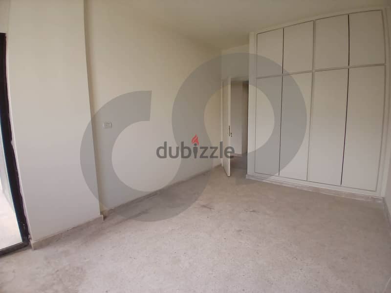 quiet neighborhood, high floor-Jdeideh /جديده  REF#RN114194 5