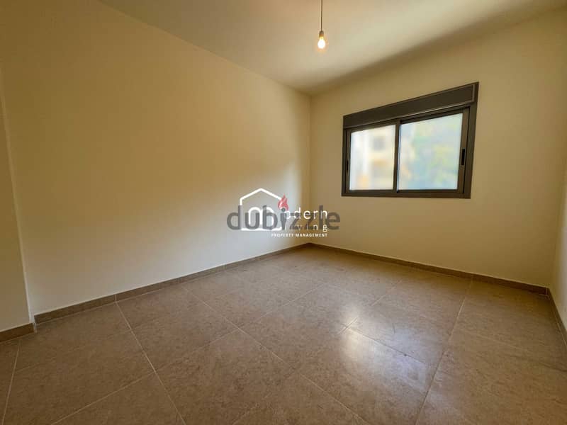 200 Sqm - Apartment for Sale in Mazraat Yachouh 10