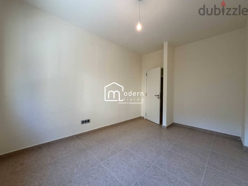 200 Sqm - Apartment for Sale in Mazraat Yachouh 11