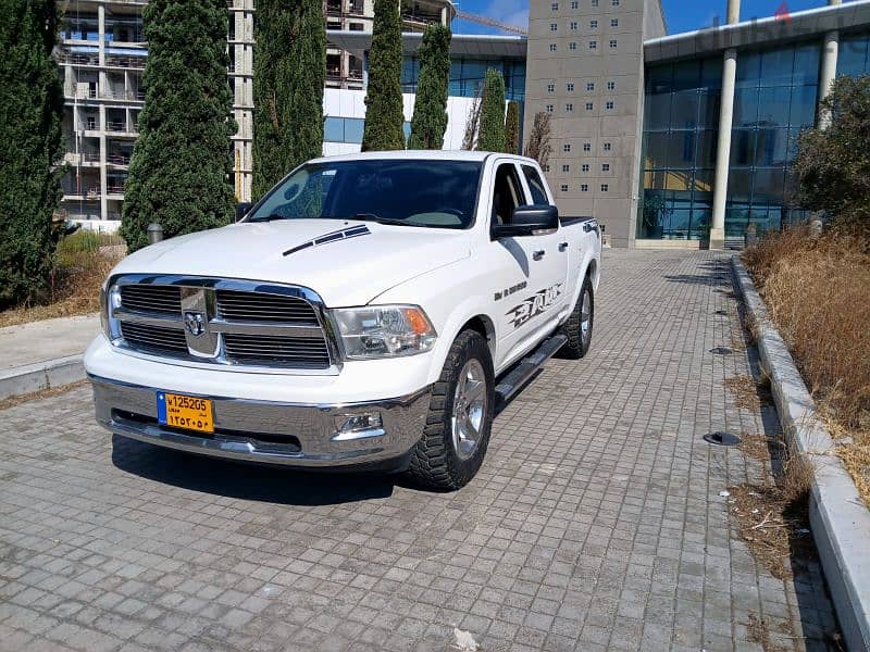 DODGE RAM 2012 SLT HEMI 5.7 2