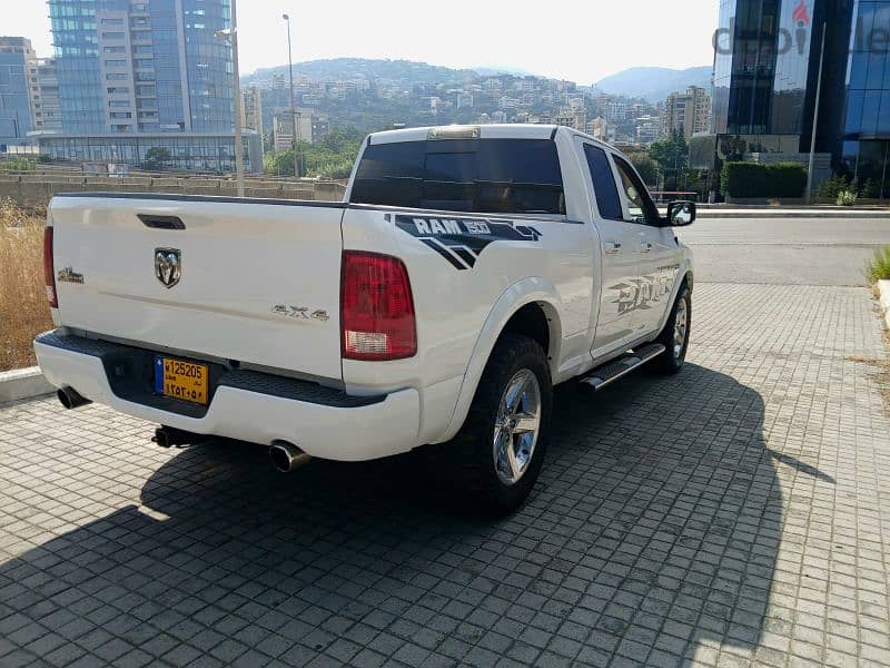 DODGE RAM 2012 SLT HEMI 5.7 5