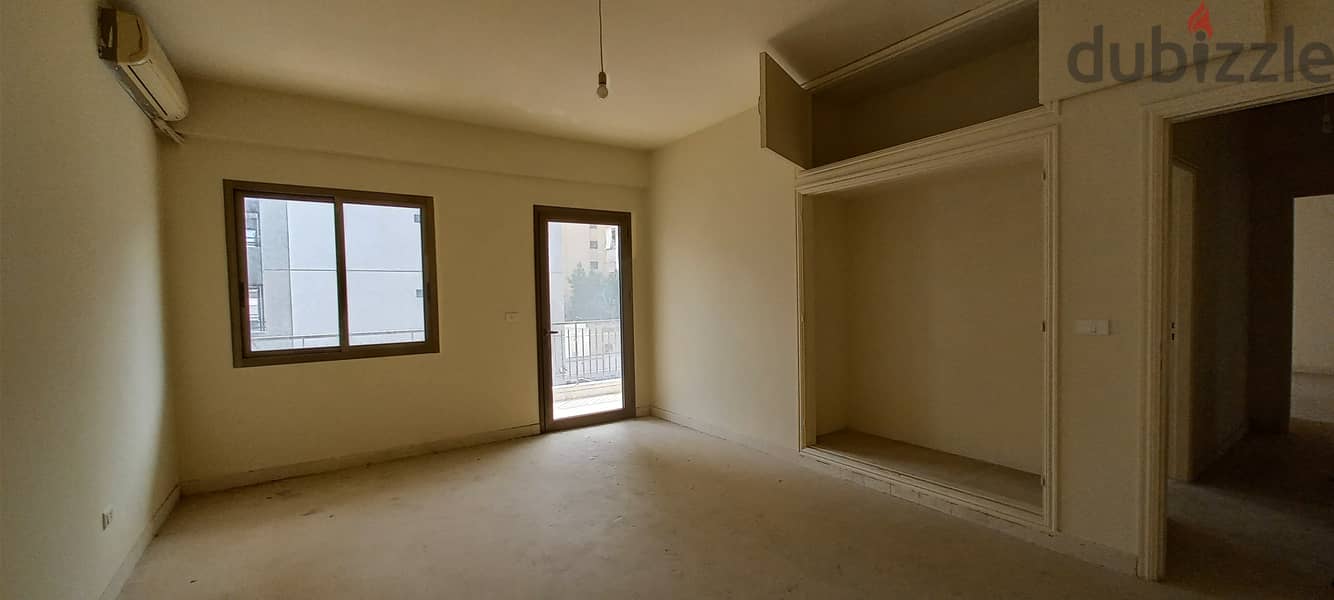 Office in Jal el  Dib of 300 sqm for rentمكتب في جل الديب بمساحة 300 م 7