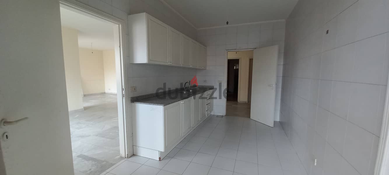 Apartment with 4 bedrooms for sale in Jal el dib 6