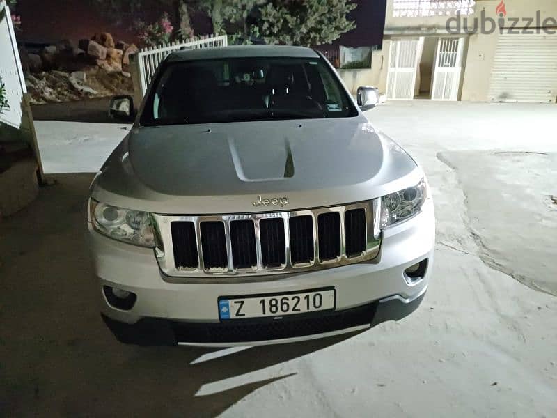 Jeep Grand Cherokee 2011 1