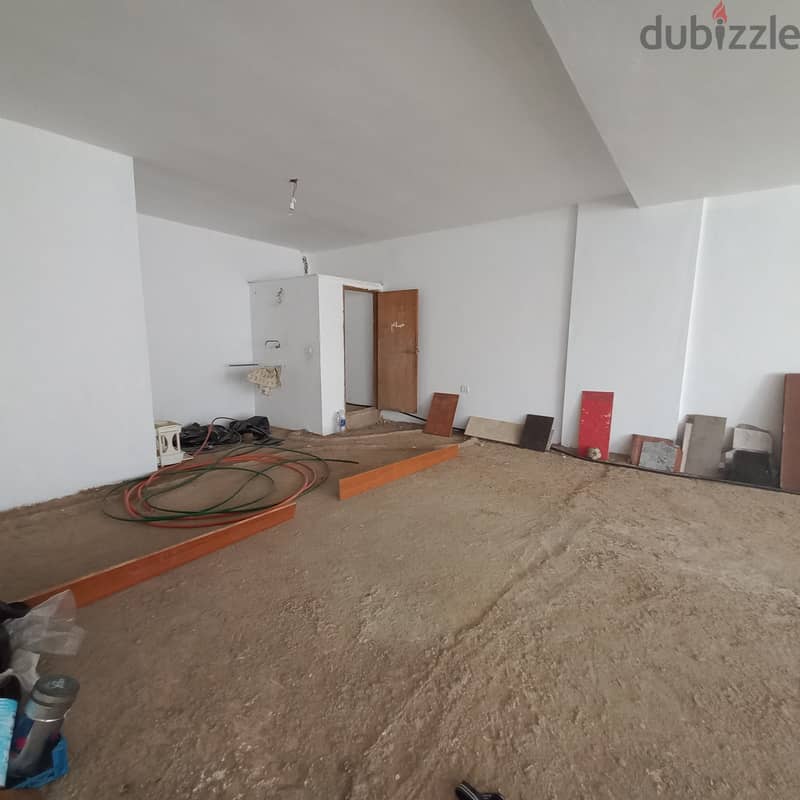 Warehouse of 300sqm in Zalka for rent مستودع بمساحة 300م2 في الزلقا 3