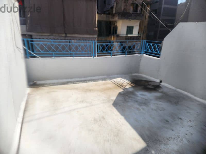 studio for rent in Achrafieh ستوديو للايجار في اشرفية 15