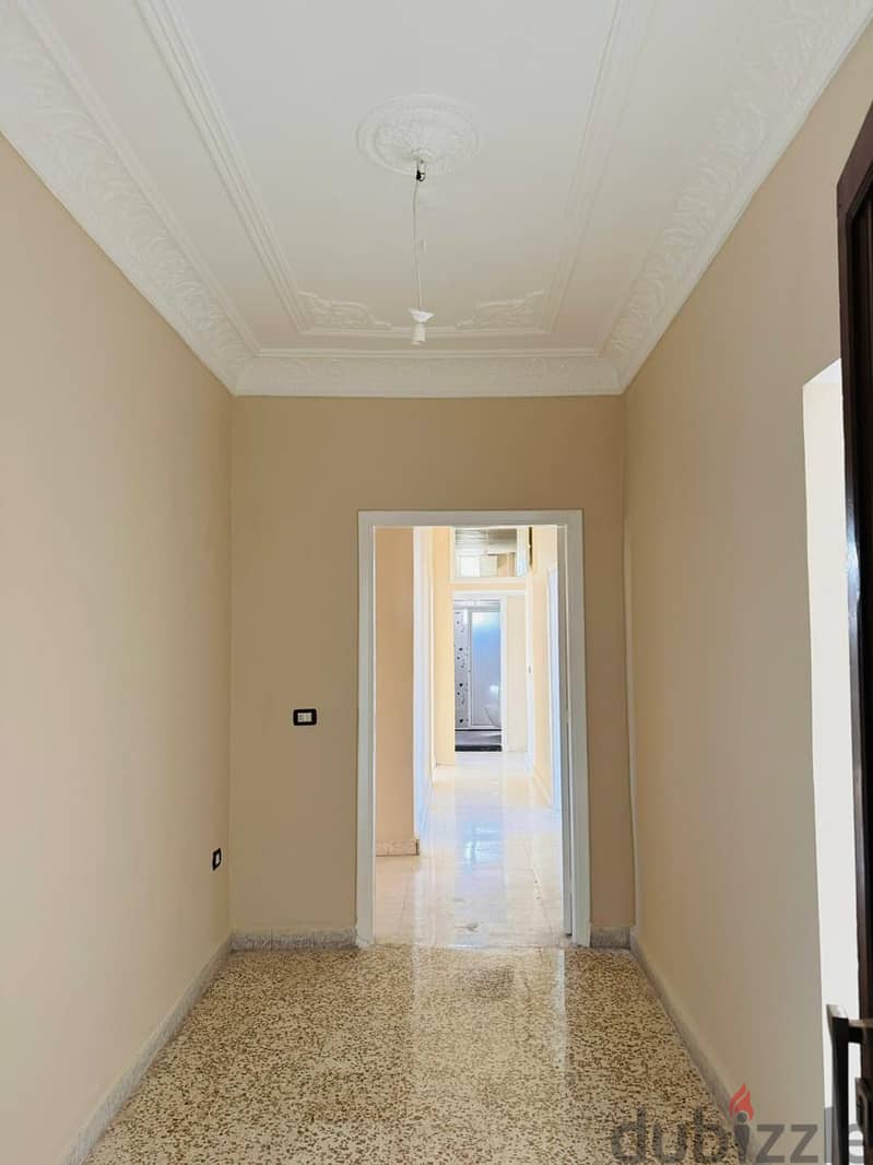 Apartment for sale in Tripoli شقة للبيع في طرابلس 3