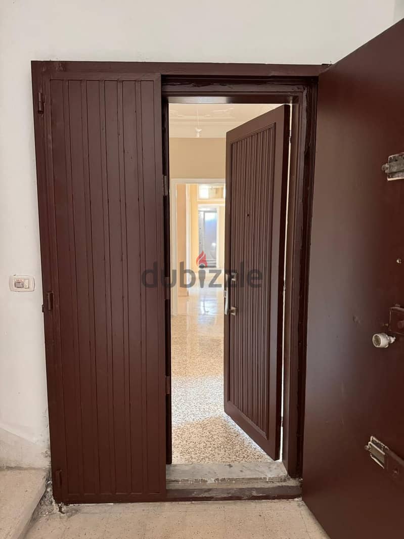 Apartment for sale in Tripoli شقة للبيع في طرابلس 9