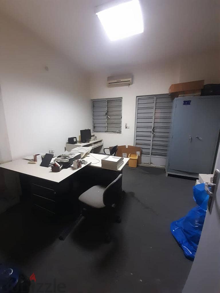 SPACIOUS OFFICE IN SAIFI PRIME (180SQ) 5 ROOMS , (ACR-431) 2