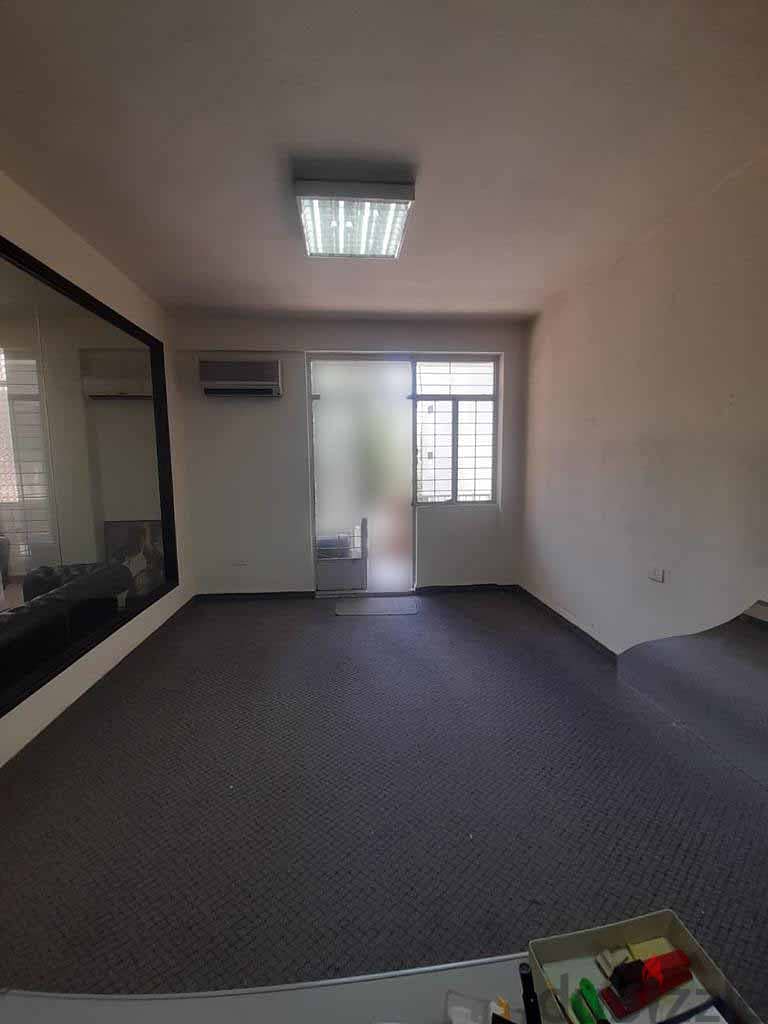 SPACIOUS OFFICE IN SAIFI PRIME (180SQ) 5 ROOMS , (ACR-431) 3