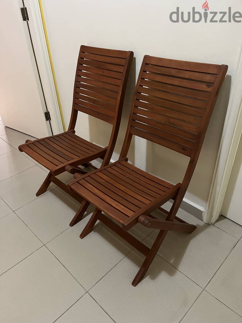 Wooden foldable chairs x2 1