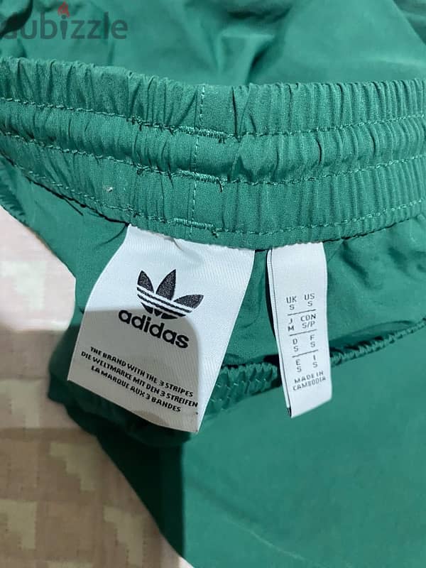 Adidas track pants size small 1