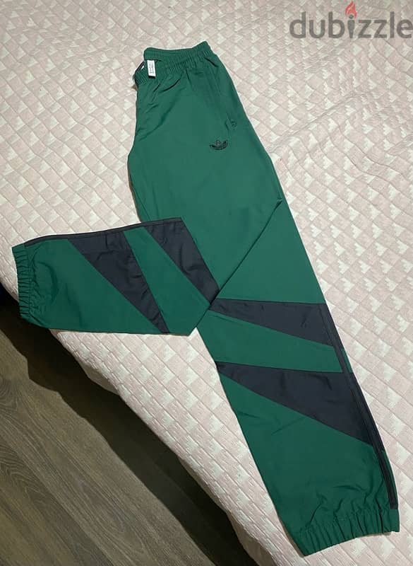 Adidas track pants size small 2