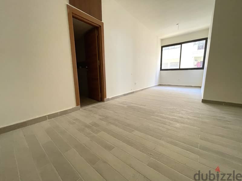 135SQM Apartment For Sale In Zouk Mosbehشقة للبيع في زوق مصبح#RK107925 5