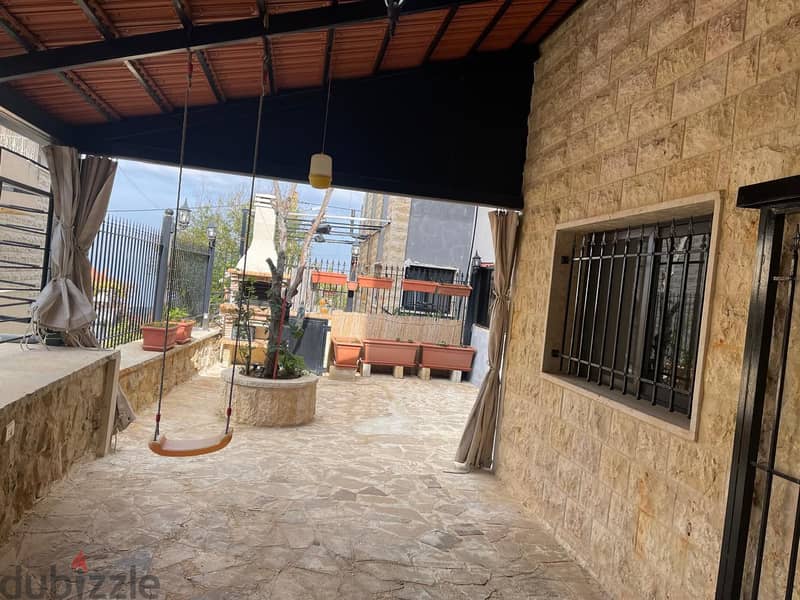 Apartment for sale in Annaya شقة للبيع في عنايا 0