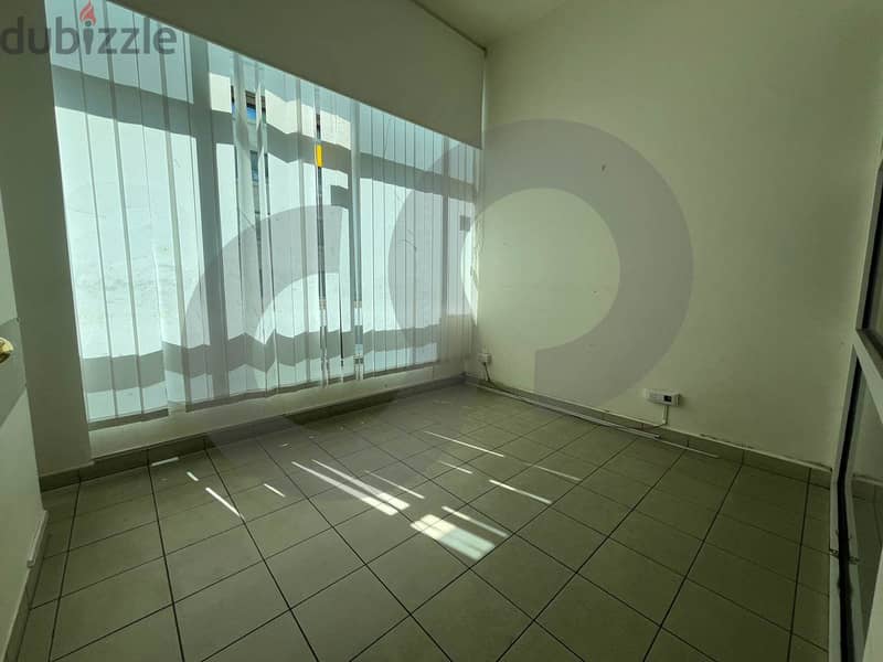 PRIME LOCATION-Hamra, Beirut/حمرا, بيروت REF#IK114232 3