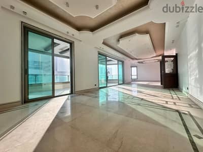 Apartment For sale In Rawche شقة للبيع في الروشة