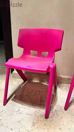 2 mini chair 10$ both 0