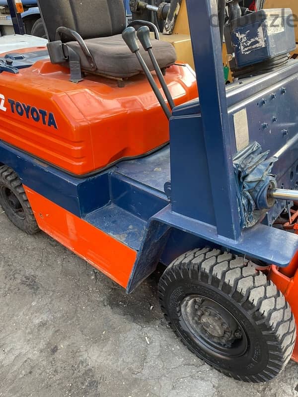 سكتريك forklift 2