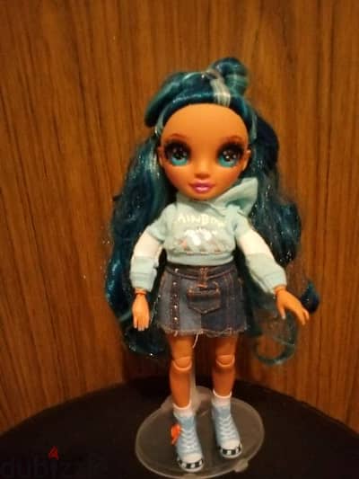 RAINBOW HIGH JUNIOR SKYLER BRADSHAW Articulated Wearing Great OMG doll