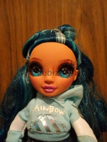 RAINBOW HIGH JUNIOR SKYLER BRADSHAW Articulated Wearing Great OMG doll 1